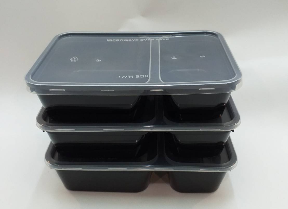 กล่องอาหารพลาสติกทรงสี่เหลี่ยม  2 ช่อง สีดำ